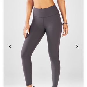 Fabletics High Waisted Powerhold Leggings 7/8